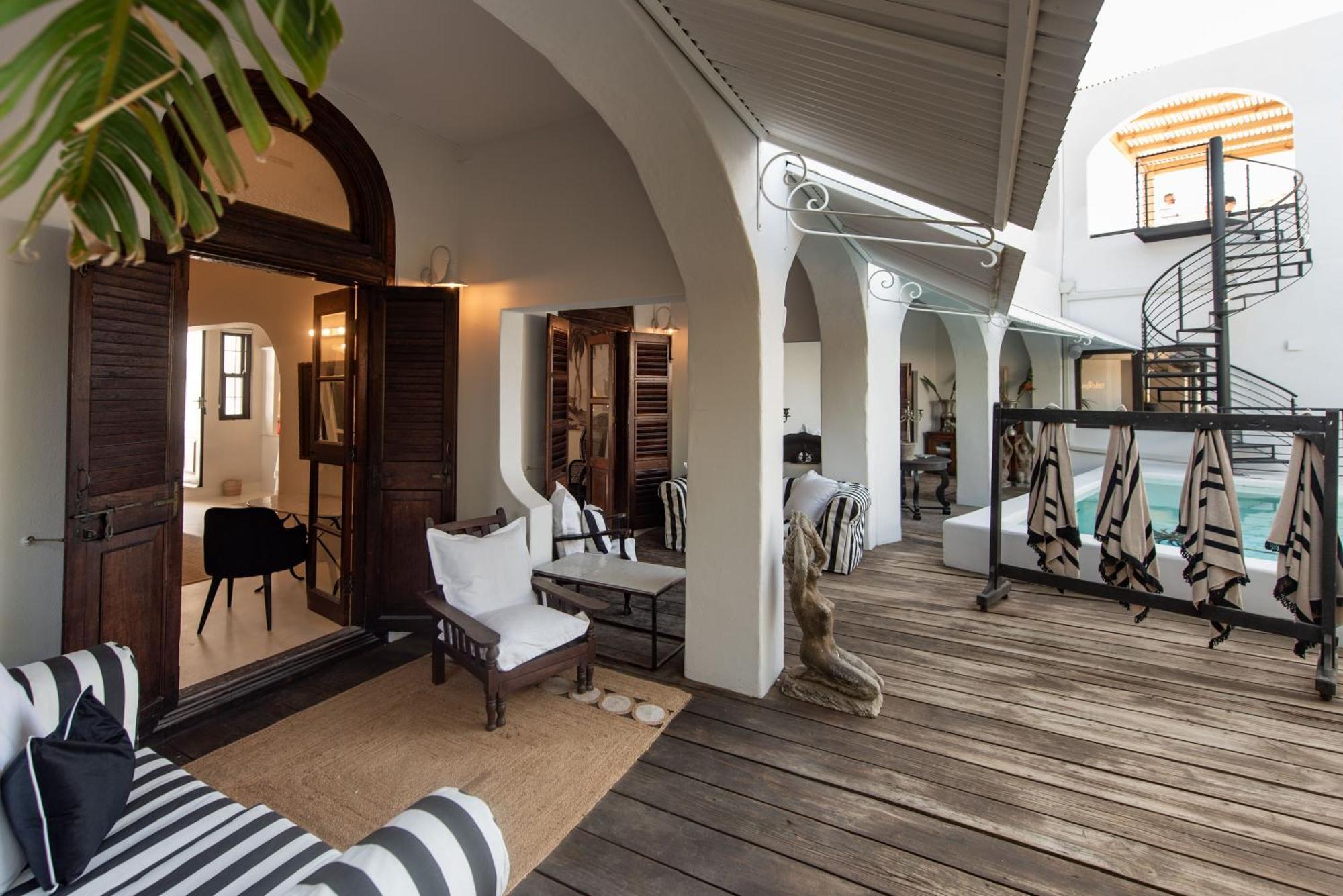 Hotel The Ivory Haus Plettenberg Bay Esterno foto